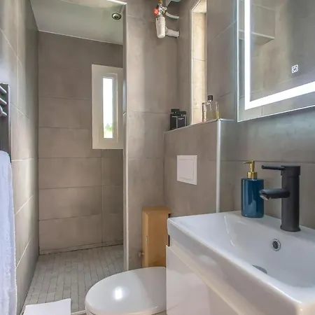 Cozy Near Gem, Europole, Gare * גרנובל